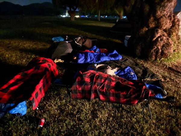 Blackhawks campout photo 5